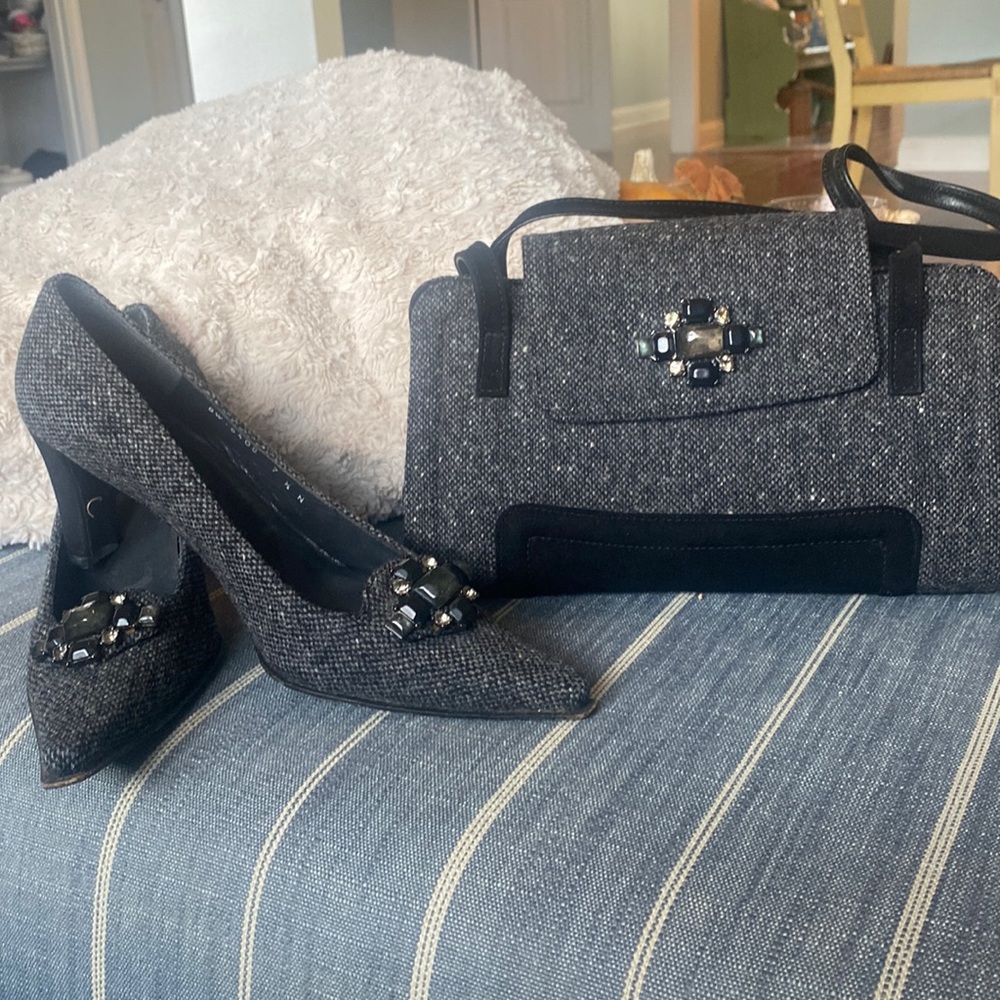 Stuart Weitzman Tweed Black/Charcoal shoes with matching purse!